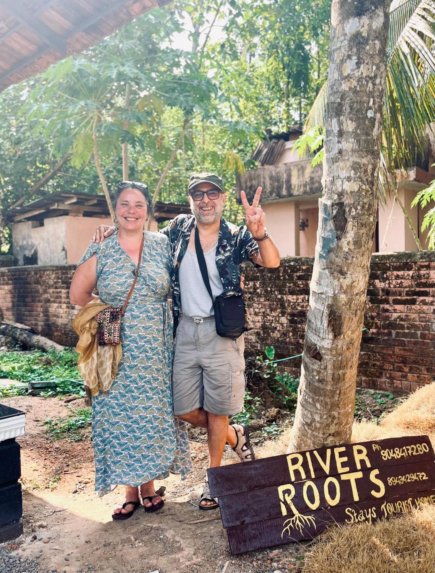 Riverrootsstays Mundrothuruth Exteriör bild